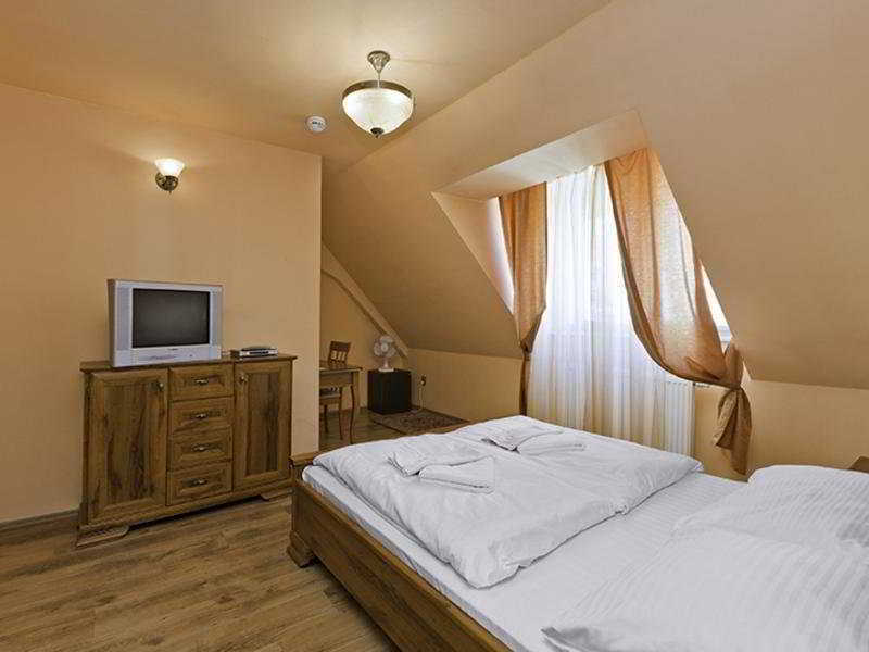 Palác U Kočků By Residences, Palace At The Cats Praga