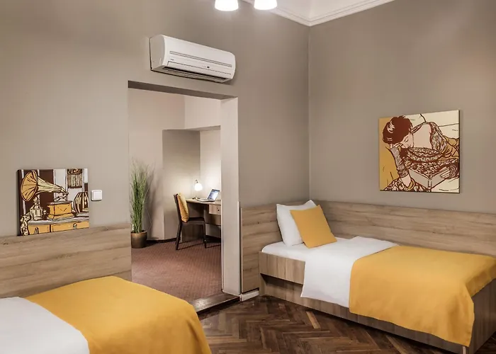 Hotel \
