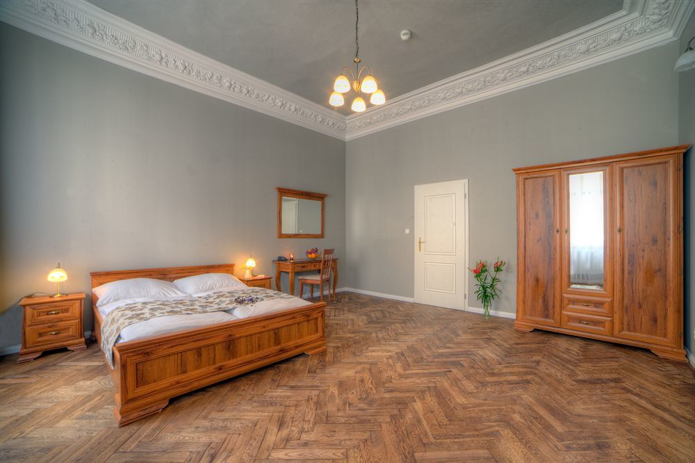 Palác U Kočků By Residences, Palace At The Cats Praga